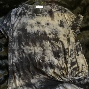 Size medium tie dye top